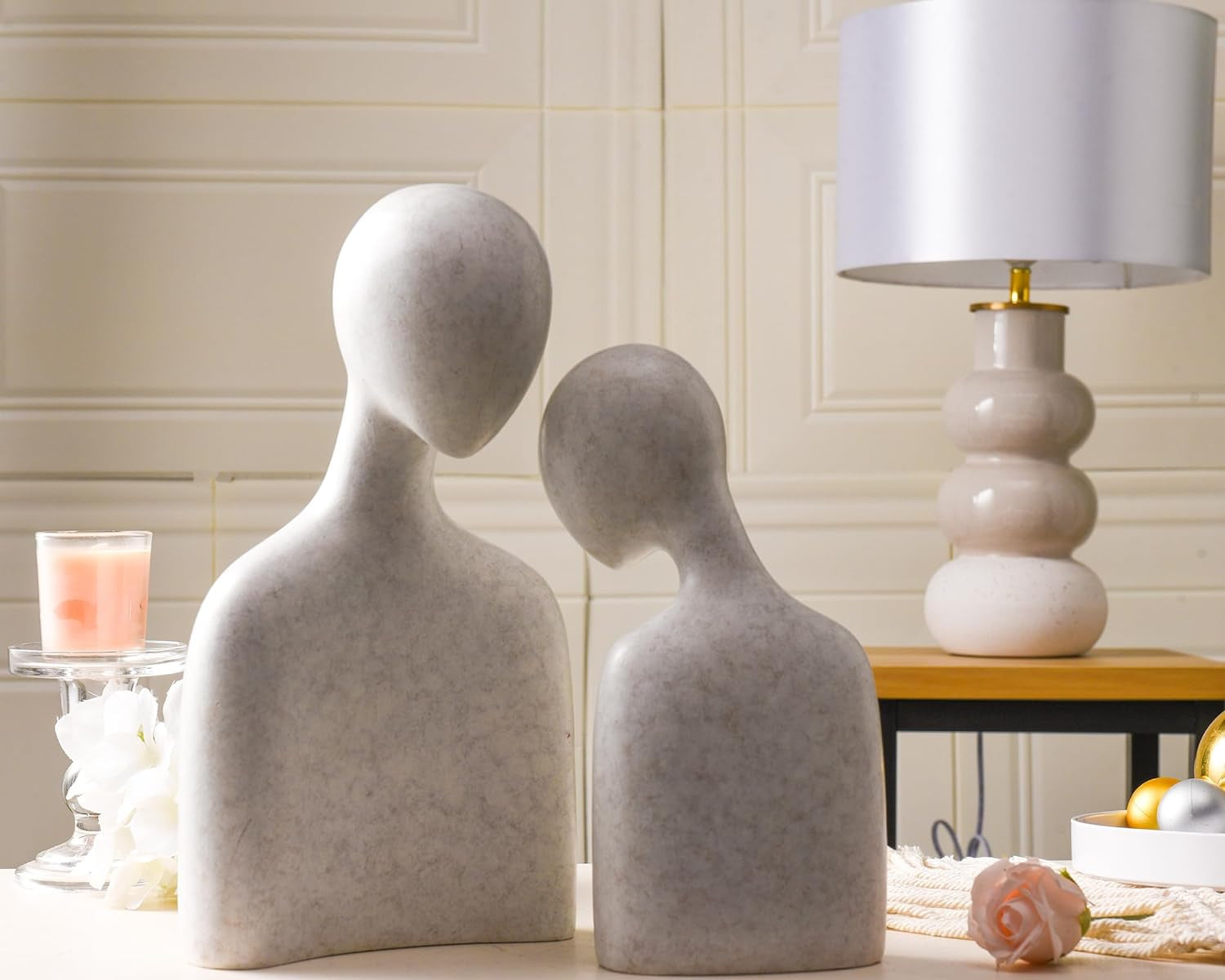 Abstract Couple Sculptures for Home Decor, Romantic Lover Statue for Shelf Decor Office Decor Table Decorations for Living Room Bedroom, Gifts for Anniversary Valentine Birthday (White-Large)